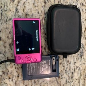 Canon PowerShot ELPH 100s 12.1mp Camera